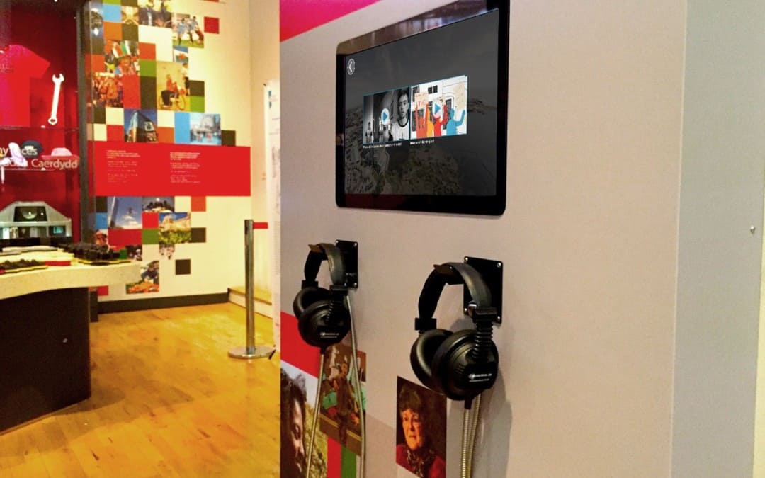 22″ All-In-One Touchscreen – Cardiff Story Museum