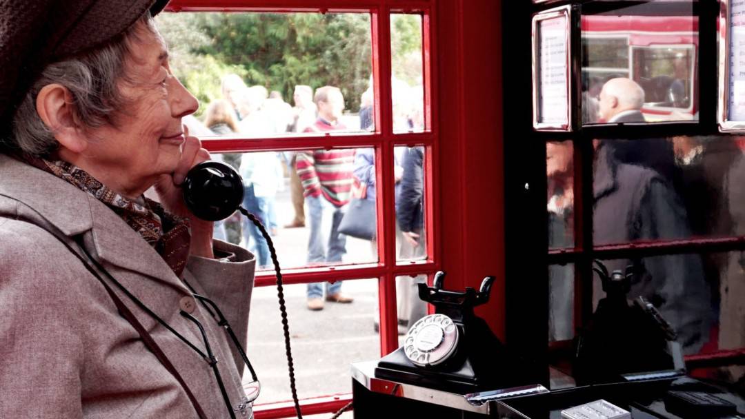 Bespoke Telephone Box – Frensham Parish Council