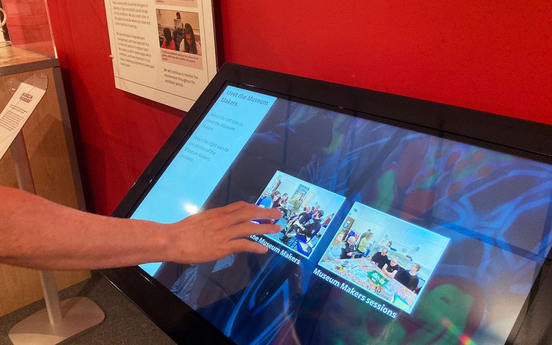 43″ Freestanding Kiosk and LB3 Software – North Lincolnshire Museum